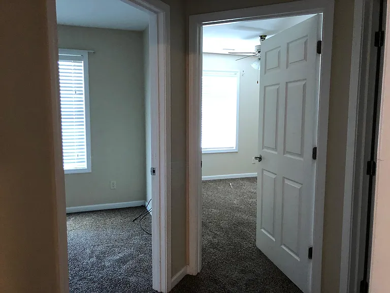 407 Jesse Ln — Photo 5