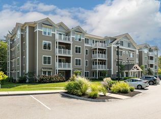 7 Willey Creek Rd UNIT 302, Exeter, NH 03833