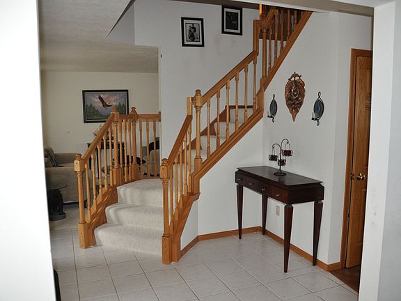 3rd image of 4681 Muirfield Ave