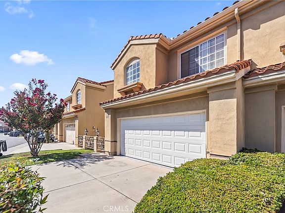 3rd image of 607 Wild Rose Ln