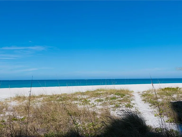 1460 Gulf Blvd #411 — Photo 39