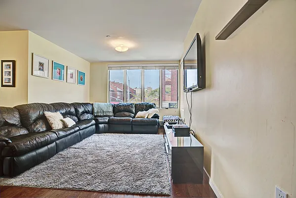 Sold by Ilite Realty Inc | media 1