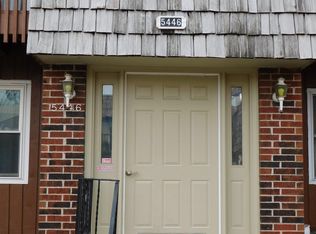5446 SW 12th Ter APT 2, Topeka, KS 66604