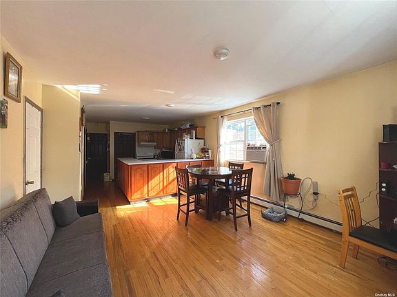 3rd image of 16114 140th Ave