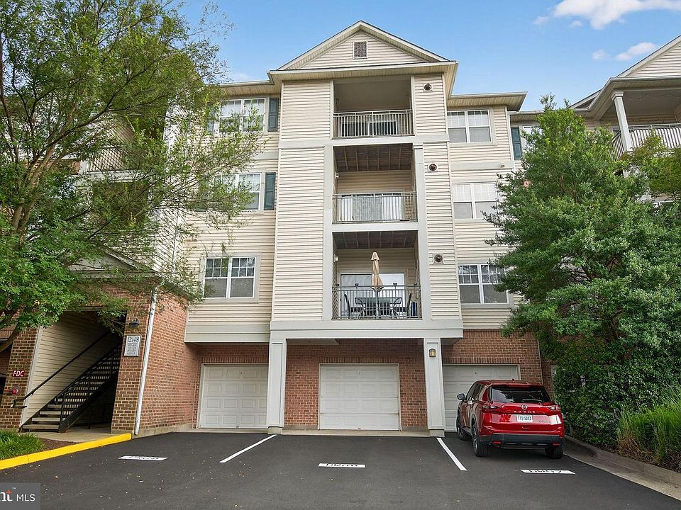 1st image of 12148 Garden Grove Cir Unit 403
