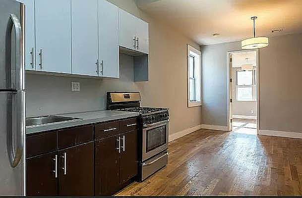 1st image of 132 Meserole St APT 2l