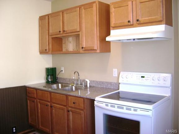 5th image of 6707-6709 Fyler Ave