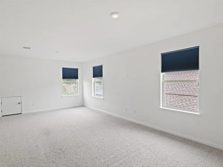 1328 Brescia Walk — Photo 29