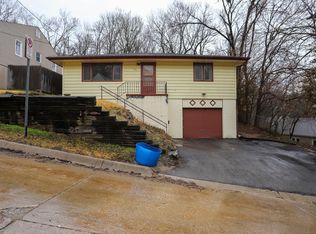 477 Houston Ave, Council Bluffs, IA 51503