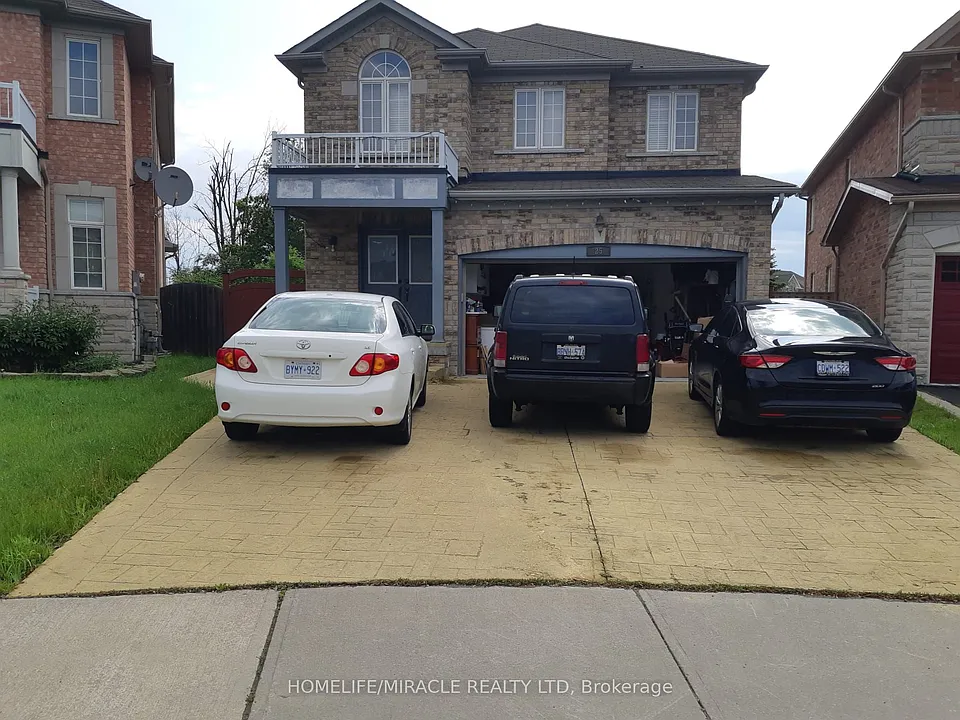 25 River Heights Dr