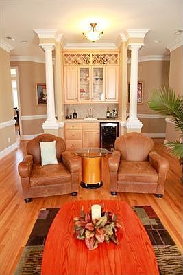 4th image of 2808 Barberry Ct