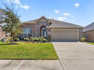 19043 Pinewood Grove Trl, New Caney, TX 77357