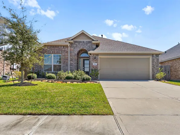 19043 Pinewood Grove Trl, New Caney, TX 77357