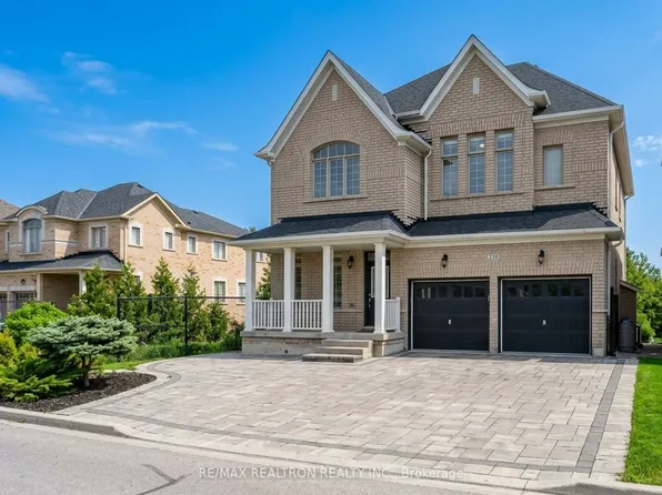 150 Crane St, Aurora, ON L4G 0W2