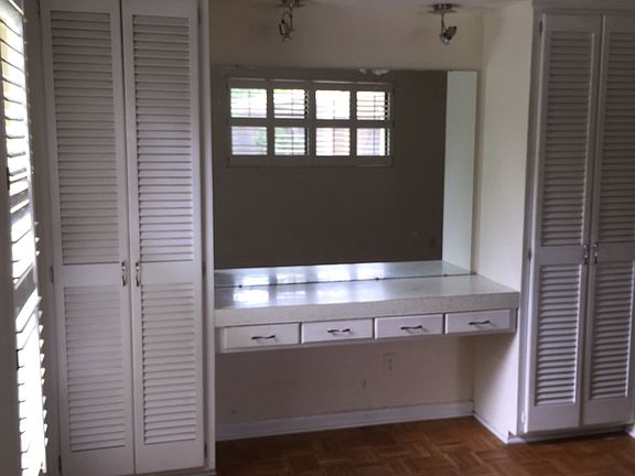 5th image of 3347 Wilkshire Ln