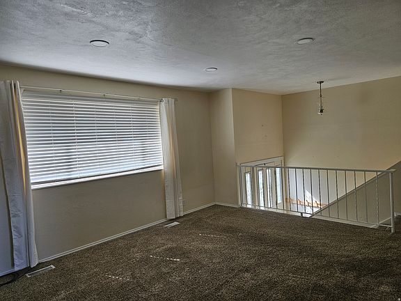 3rd image of 440 N 200 E
