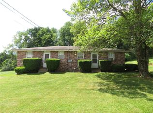 107 Lakeview Dr, Butler, PA 16001