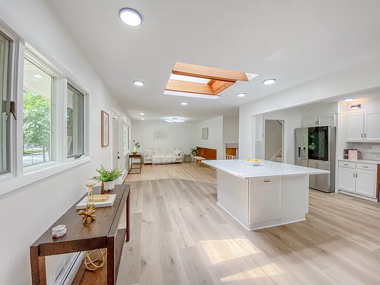 1 Herrick Dr — Photo 30
