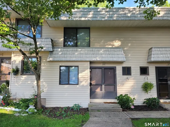 35 Mountain Laurel Ct #35, Cromwell, CT 06416