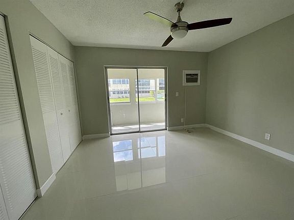 2nd image of 27 Kingswood E #B