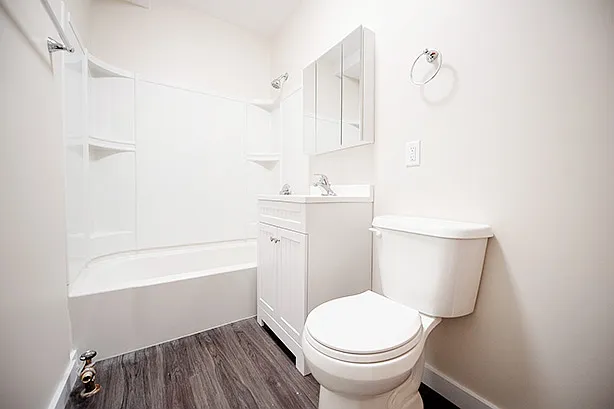 129 Lenore St #14 — Photo 32
