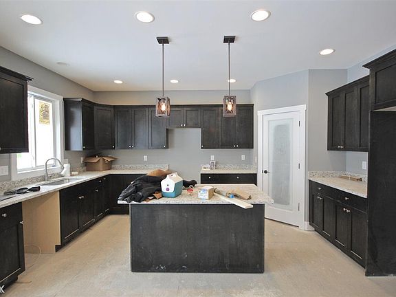 2nd image of 66987 Meadowland Lot 23