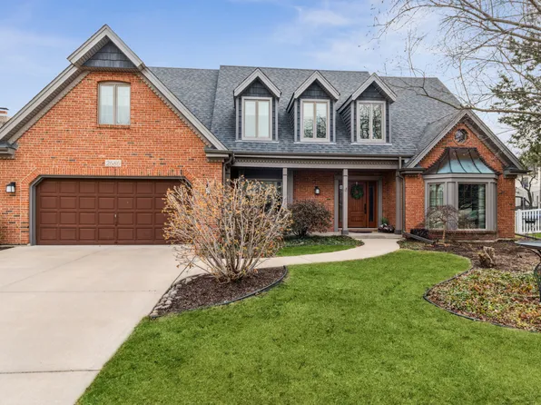 2686 Wabash Ct, Naperville, IL 60565