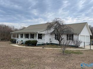 166 Vandergriff Rd, Albertville, AL 35951