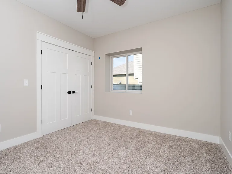 917 Eagle Ridge Dr — Photo 26