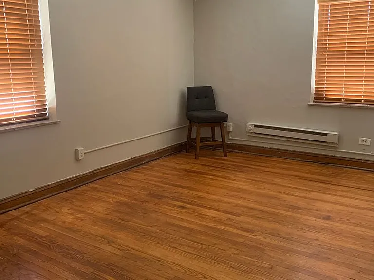 1507 Jackson St — Photo 5