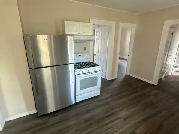 126 Sheridan St #2, Bridgeport, CT 06610