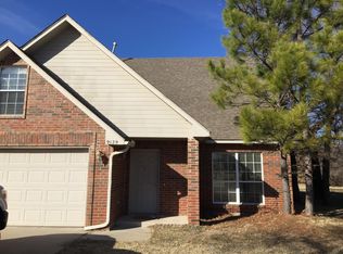 9129 Brookwood Dr, Midwest City, OK 73130