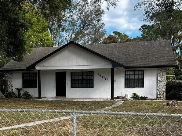 1600 N 44th St, Fort Pierce, FL 34947