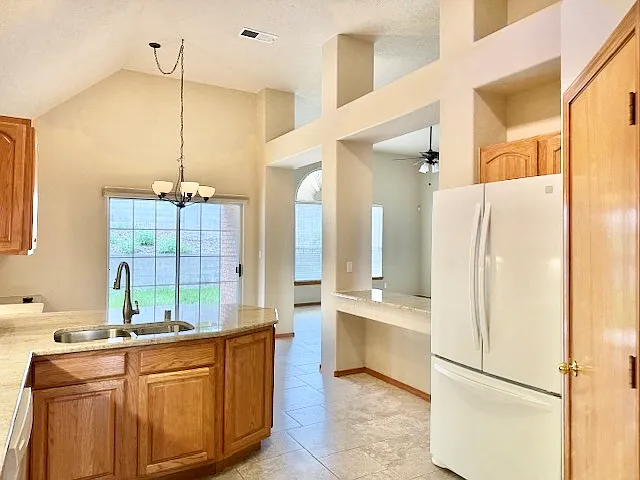 8420 Ashton Pl NE — Photo 11