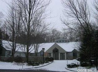 5160 Kinloch Cir, Fayetteville, NY 13066