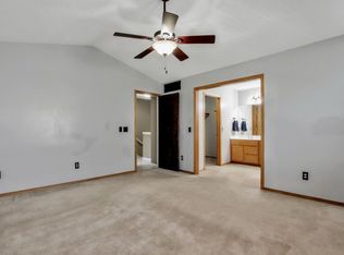 4424 N Westlake Ct, Wichita, KS 67220