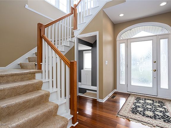 4th image of 2441 Brantwood Dr