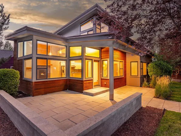 101 NW 13th St, Bend, OR 97703