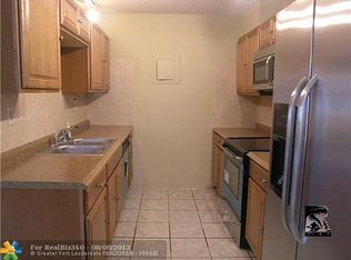 4347 NW 4th Ave, Pompano Beach, FL 33064