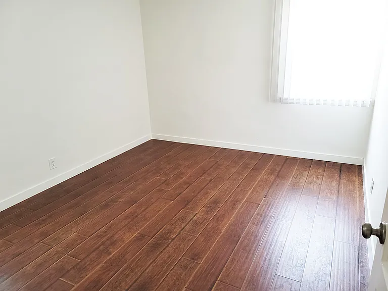Bedroom 1 entrance