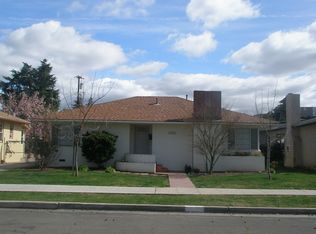 2446 N Thorne Ave, Fresno, CA 93704