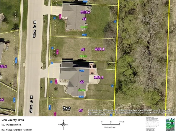 5924 Gibson Dr NE, Cedar Rapids, IA 52411