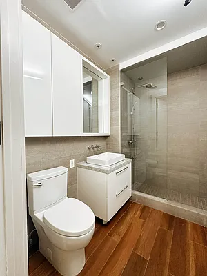 Rented by Artur Gutman, LREB | media 17