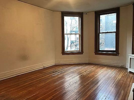 2nd image of 306 W 109th St APT 4E