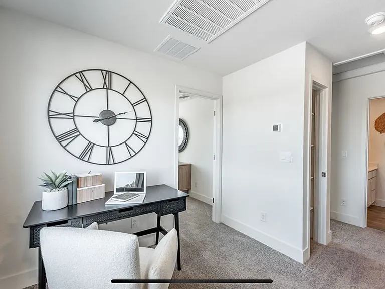 5870 Grand Row Way — Photo 18
