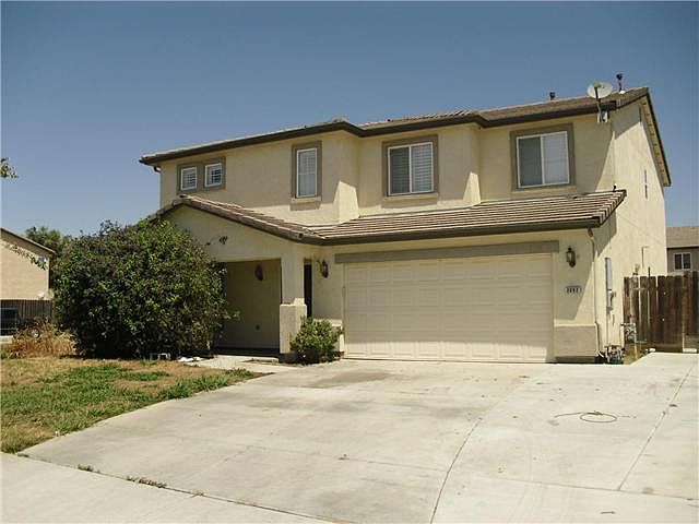 1st image of 2092 W Hampton Dr