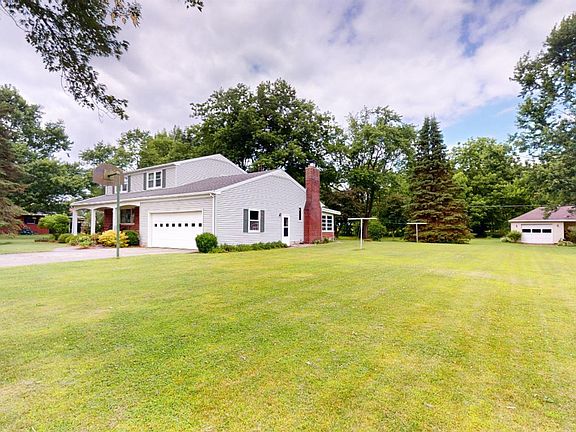3rd image of 736 Rambo Ln