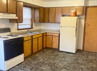 4313 Saint Charles Rd, Bellwood, IL 60104