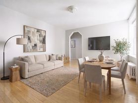 201 W 92nd St