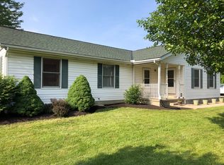 455 Shanahan Rd, Lewis Center, OH 43035